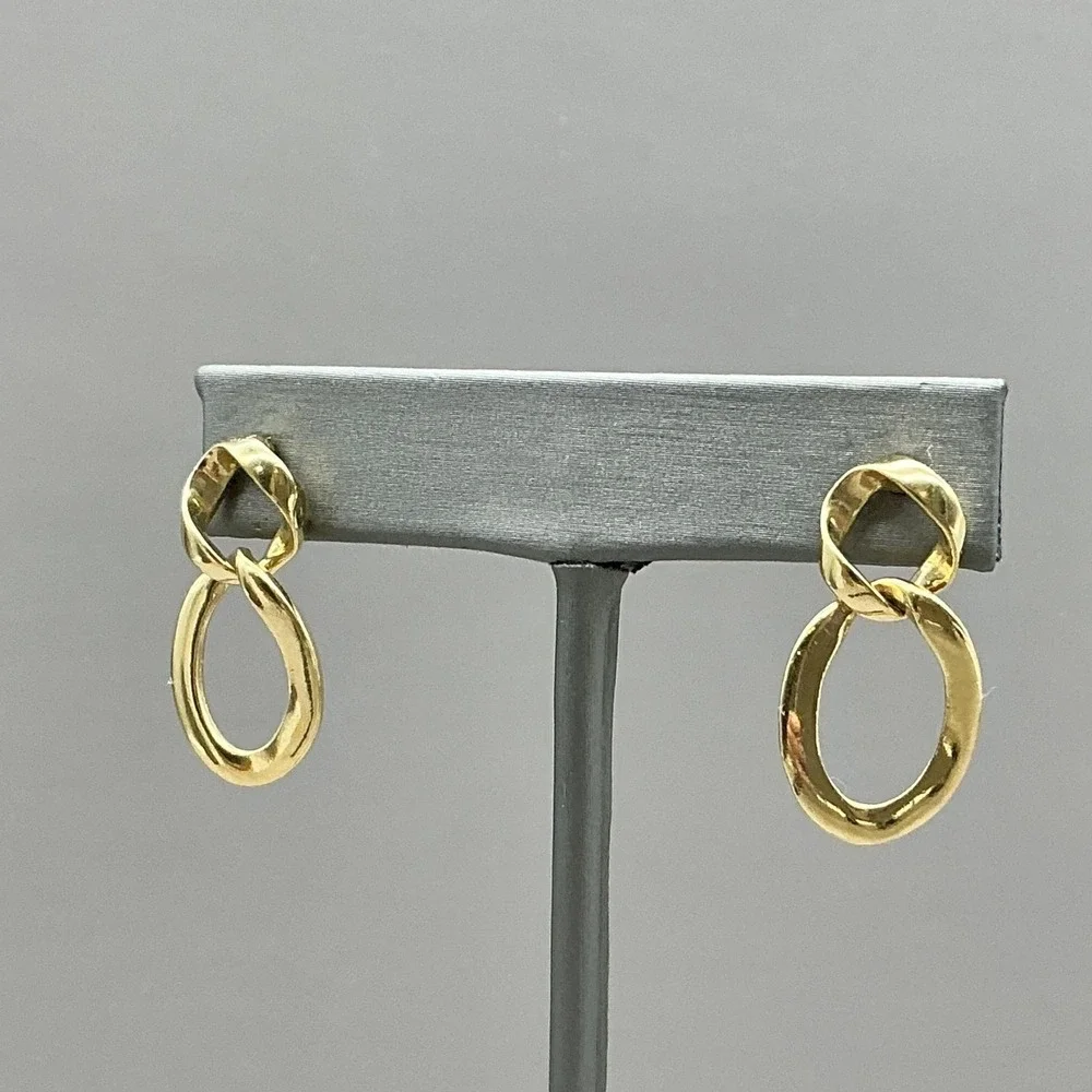 Trifari Earrings Gold Tone Oval Link Dangle Drop Statement Fashion Jewelry‎ 1